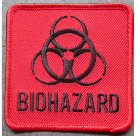Patch biohazard carré rouge 7.5x7.5 cm écusson thermocollant USA
