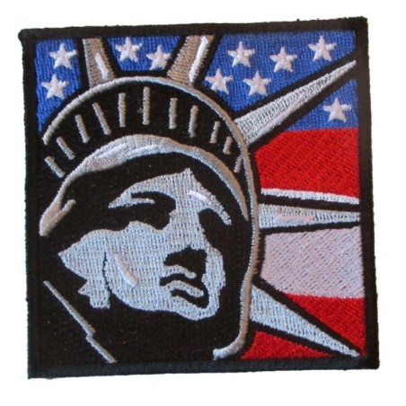 Patch Freiheitsstatue auf USA-Flagge Hintergrund 7,5 cm Aufbügler
