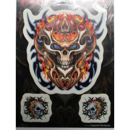 Planche de 3 stickers crâne à flammes tête de mort autocollant fond transparent
