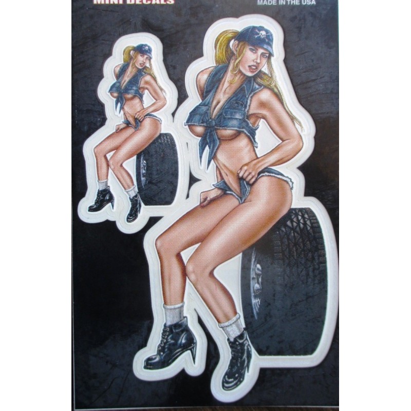 Petit sticker pin-up sur roue de voiture - Mechanic Babe - Autocollant transparent
