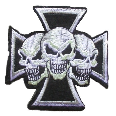 Grand patch croix de Malte noire et trois crânes blancs 19,5 cm écusson dos veste blouson

