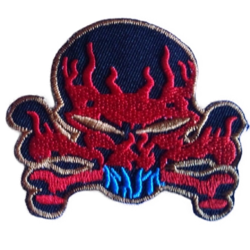 patch crane rouge flammes ecusson thermocollant biker rock