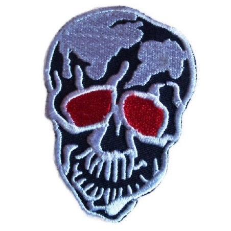patch crane oeil rouge ecusson thermocollant tete de mort