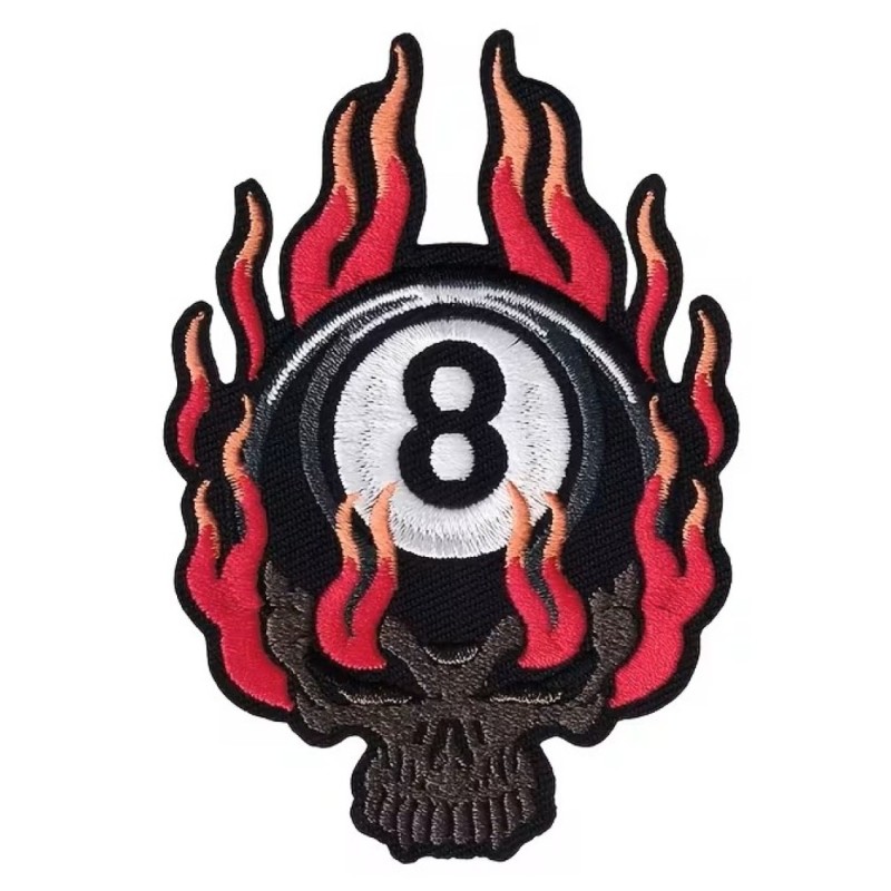 patch tete de mort 8 ball a flamming rouge 10x7cm