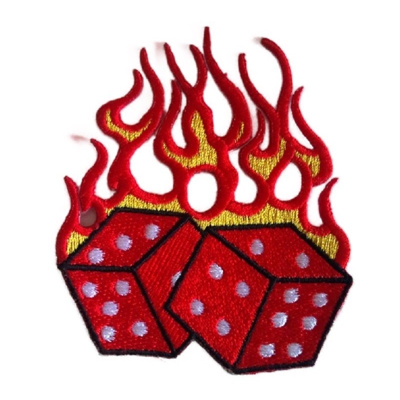 patch à flammes rouge écusson rockabilly chance rock and roll
