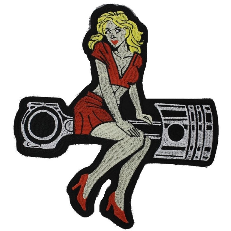 Großer Aufnäher Pin-up Blondine sitzt auf Pleuel und Kolben 31x28 cm
