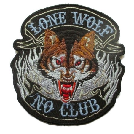 Patch Loup Solitaire Réaliste No Club 9x8.5 cm Écusson Thermocollant
