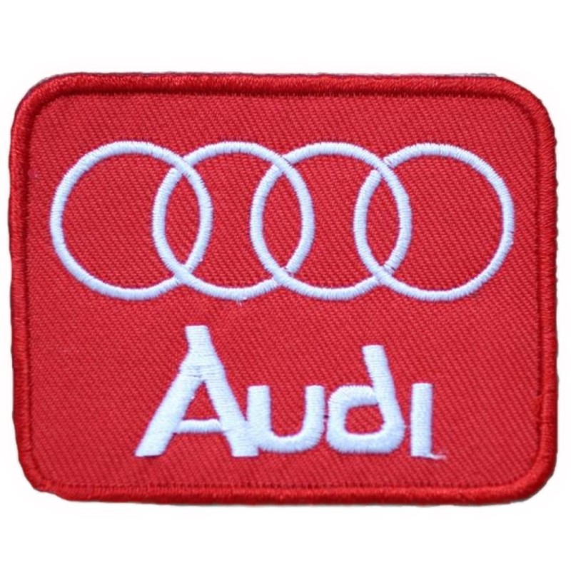 Patch audi rectangulaire rouge blanc 7.5x6cm écusson thermocollant
