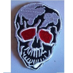 patch crane oeil rouge ecusson thermocollant tete de mort